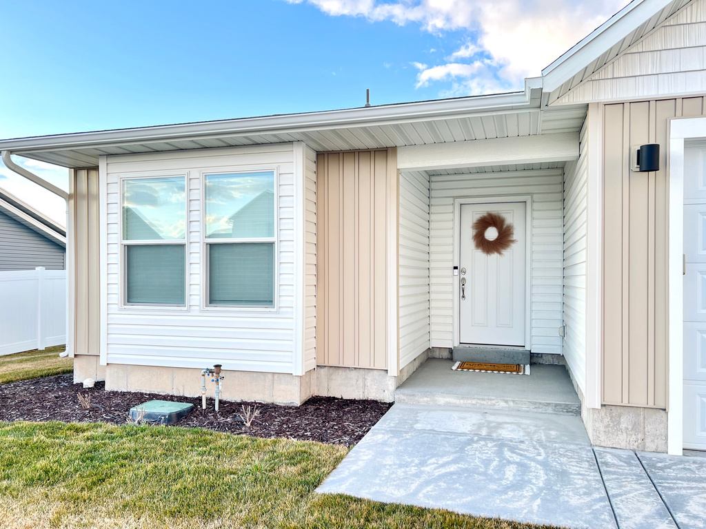 1219 W 3440 S Nibley, UT 84321