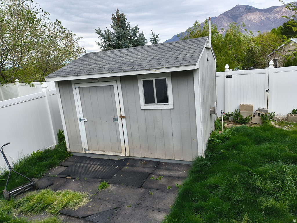 986 E 1200 N Ogden, UT 84404