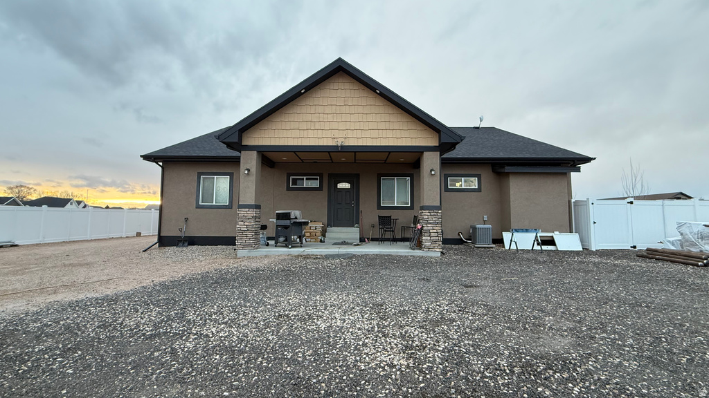 2200 E 1820 S Naples, UT 84078