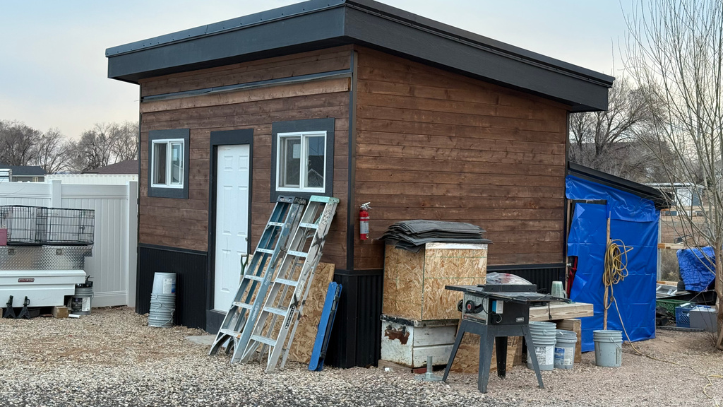 2200 E 1820 S Naples, UT 84078