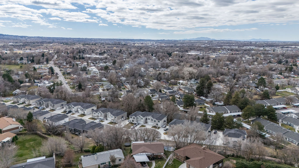 598 PLUM LN Ogden, UT 84404