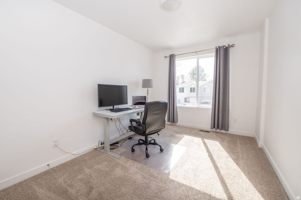 598 PLUM LN Ogden, UT 84404