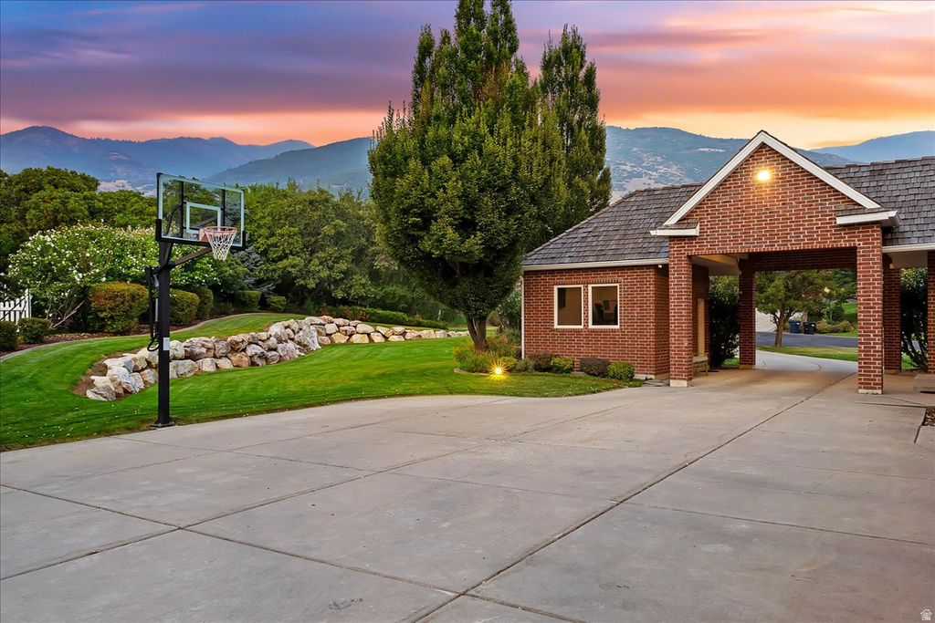 473 HAMPTON CT Fruit Heights, UT 84037