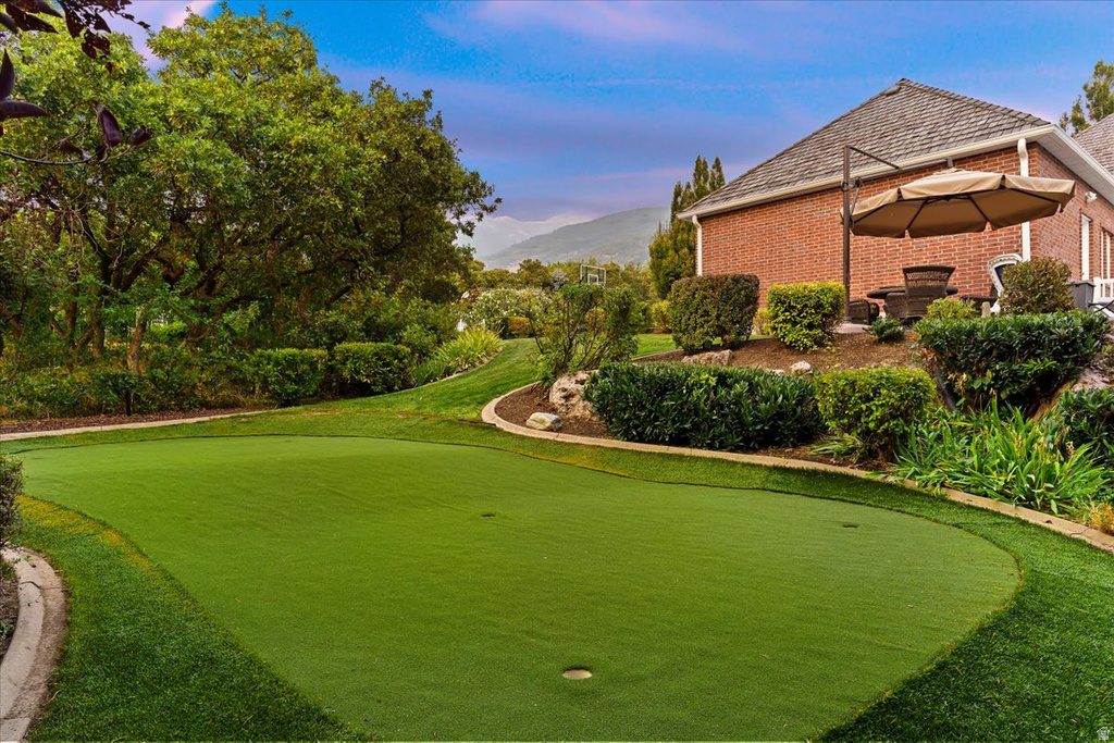 473 HAMPTON CT Fruit Heights, UT 84037