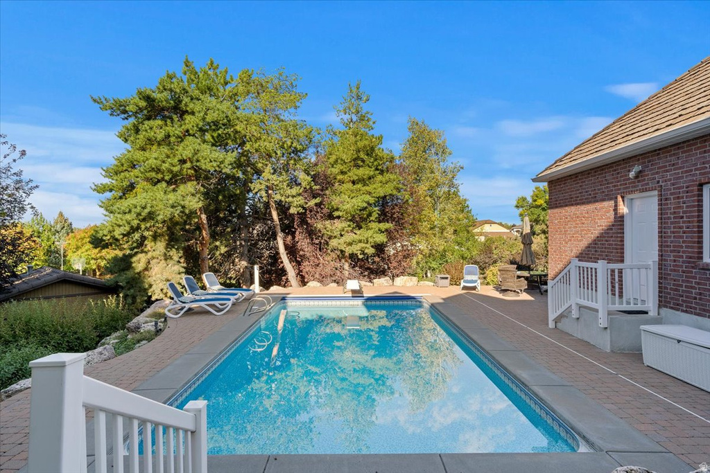 473 HAMPTON CT Fruit Heights, UT 84037