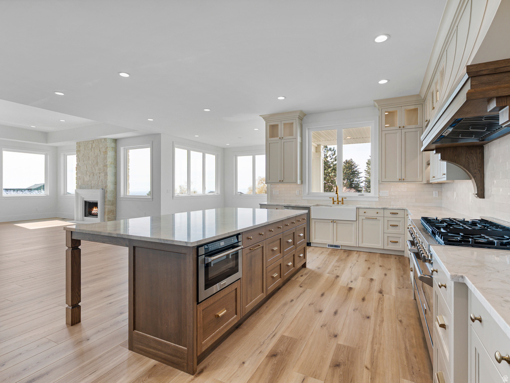 4481 N 250 W Pleasant View, UT 84414