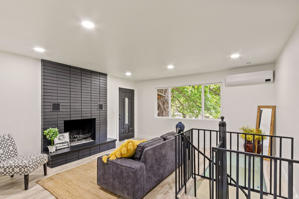 208 OGDEN CYN Ogden, UT 84401