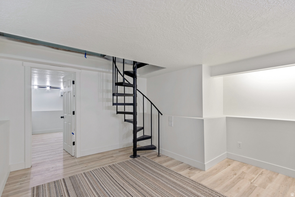 208 OGDEN CYN Ogden, UT 84401