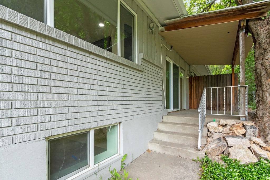 208 OGDEN CYN Ogden, UT 84401