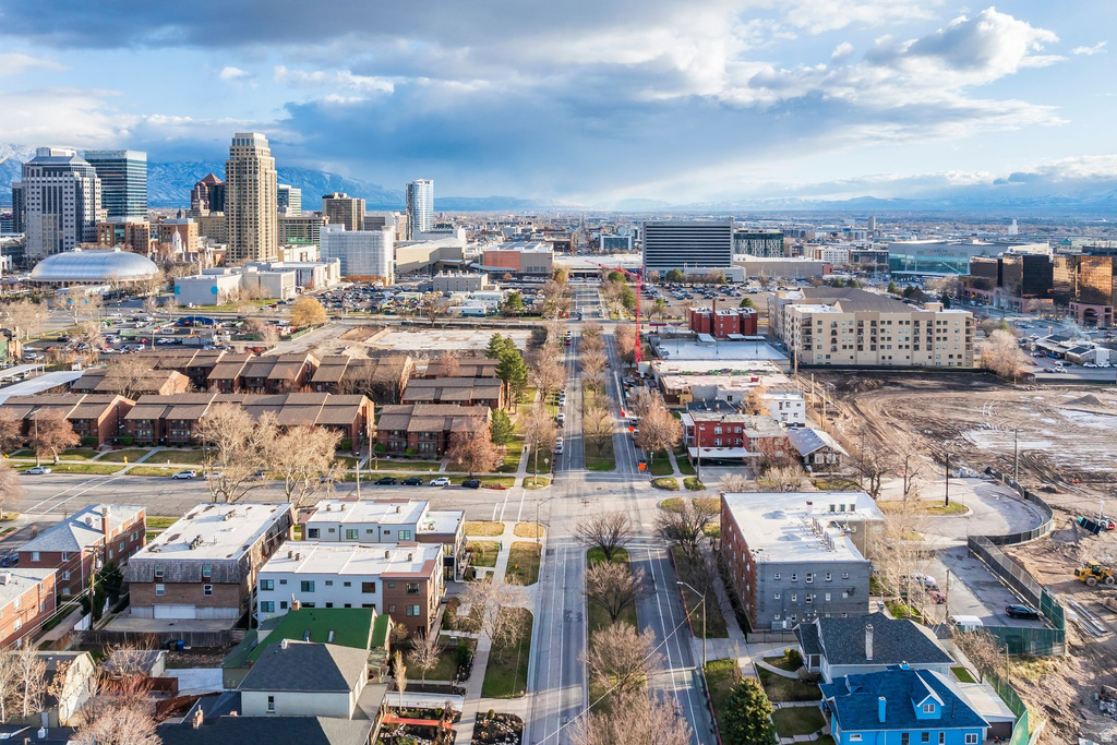 222 N 200 W Salt Lake City, UT 84103