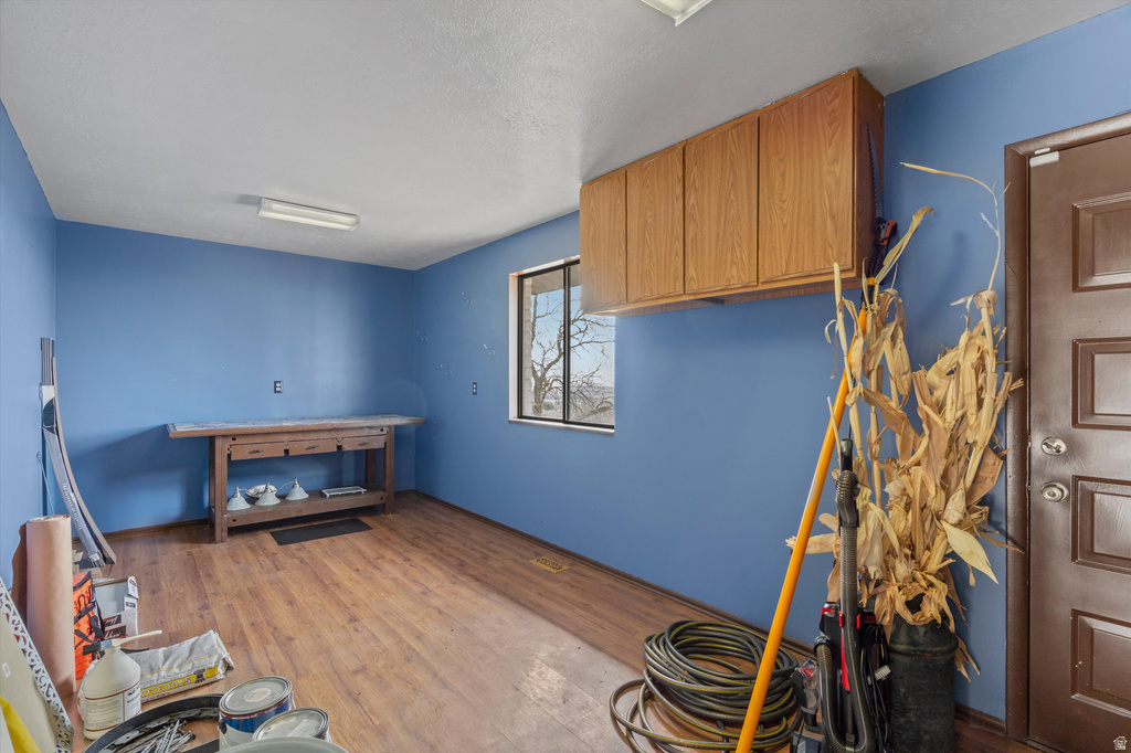 4253 S SPRING RD Ogden, UT 84403