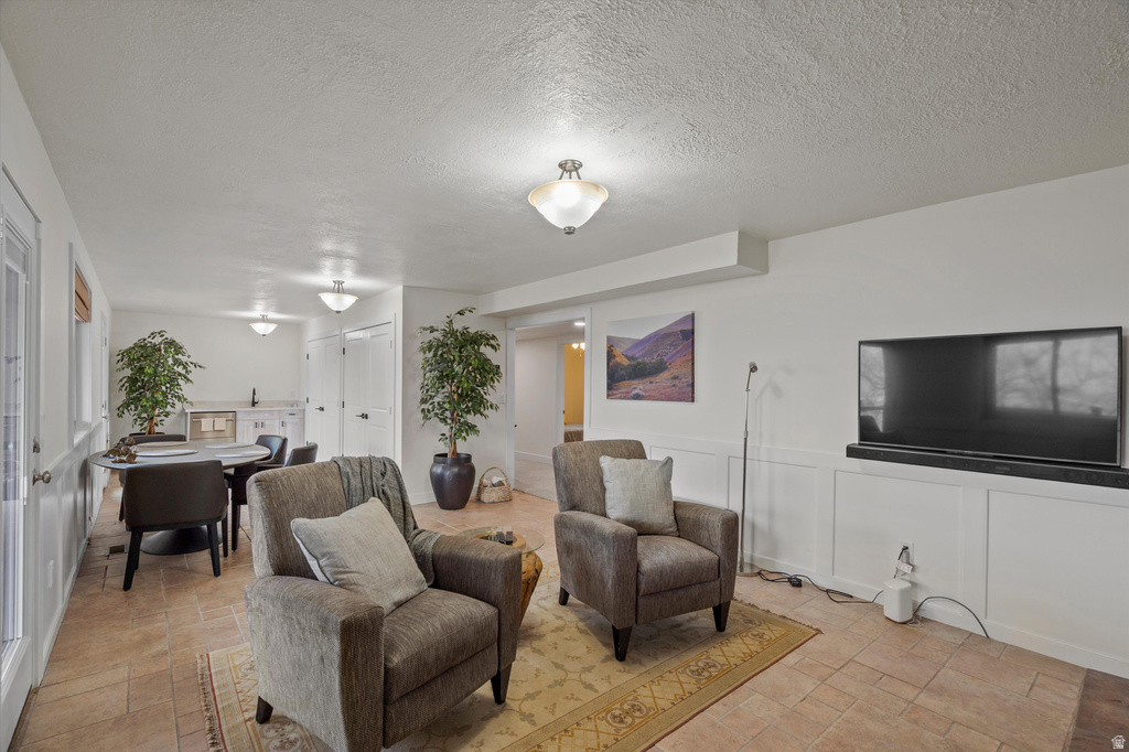 4253 S SPRING RD Ogden, UT 84403