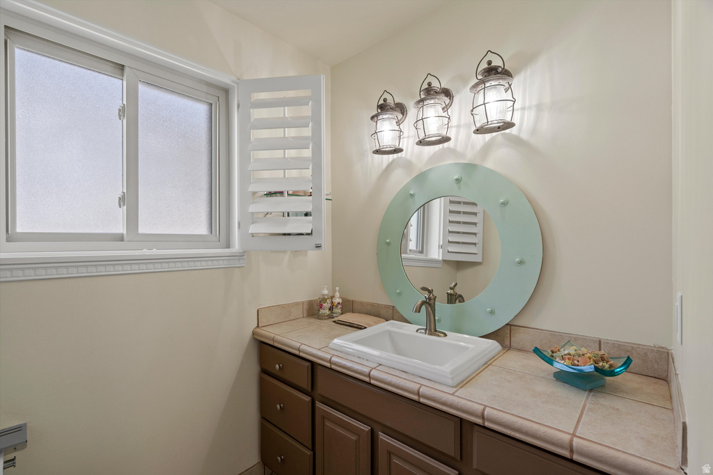 4253 S SPRING RD Ogden, UT 84403