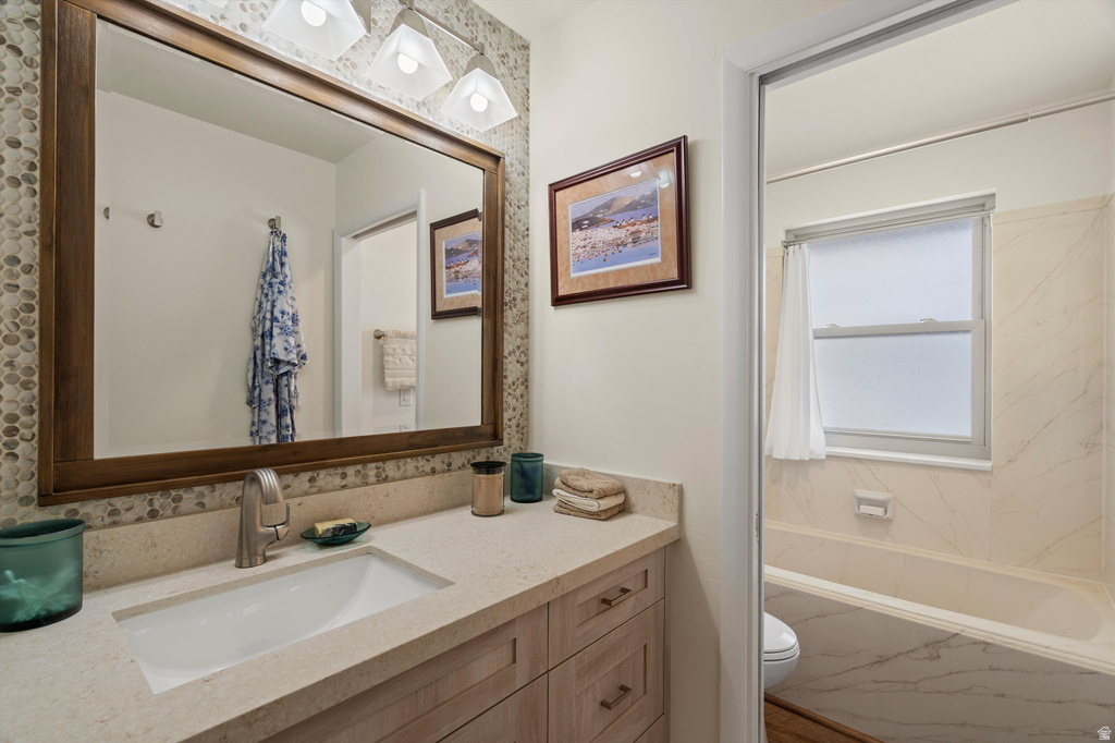 4253 S SPRING RD Ogden, UT 84403