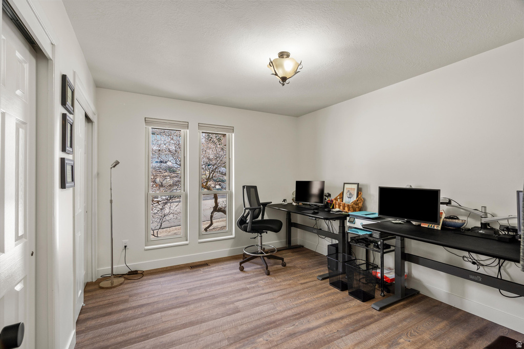 4253 S SPRING RD Ogden, UT 84403