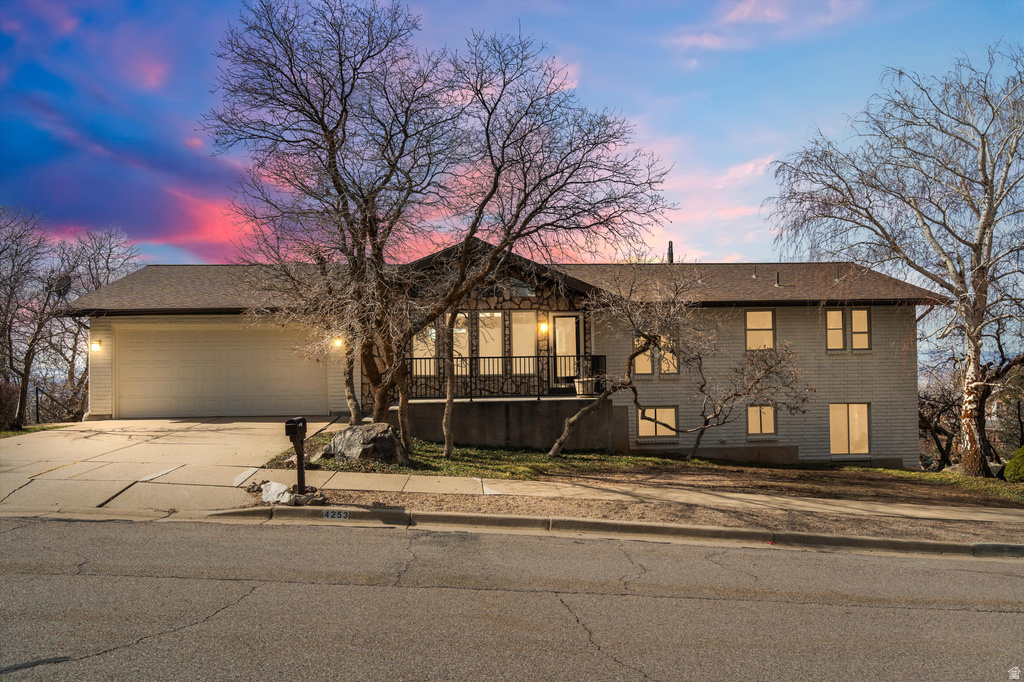 4253 S SPRING RD Ogden, UT 84403