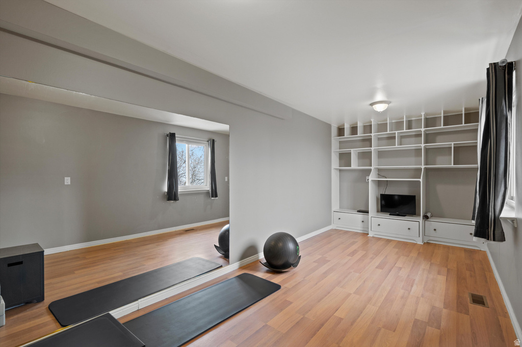 4253 S SPRING RD Ogden, UT 84403