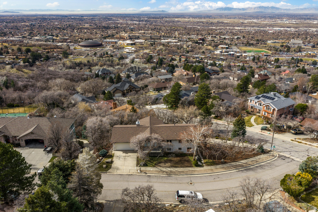 4253 S SPRING RD Ogden, UT 84403