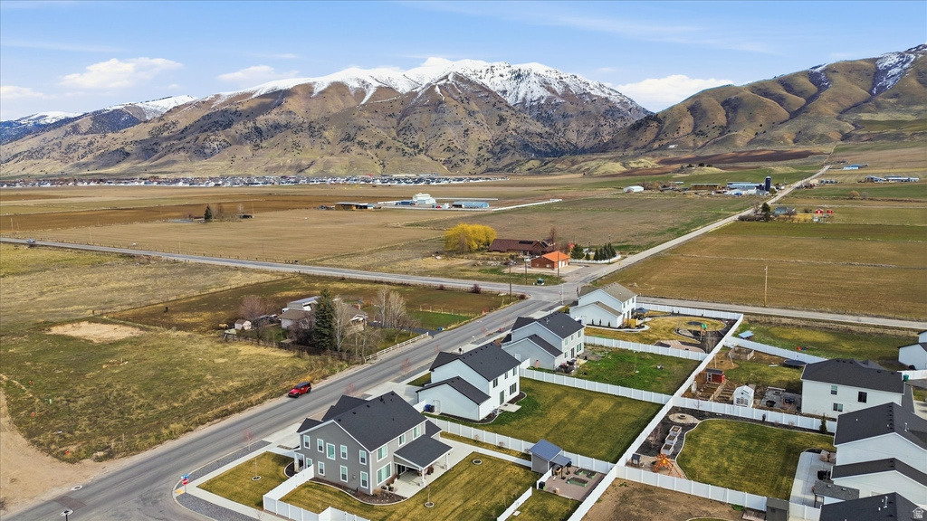 768 E 1100 S Hyrum, UT 84319