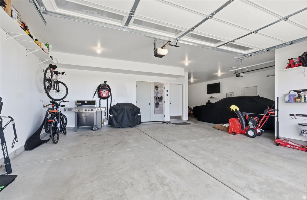 768 E 1100 S Hyrum, UT 84319