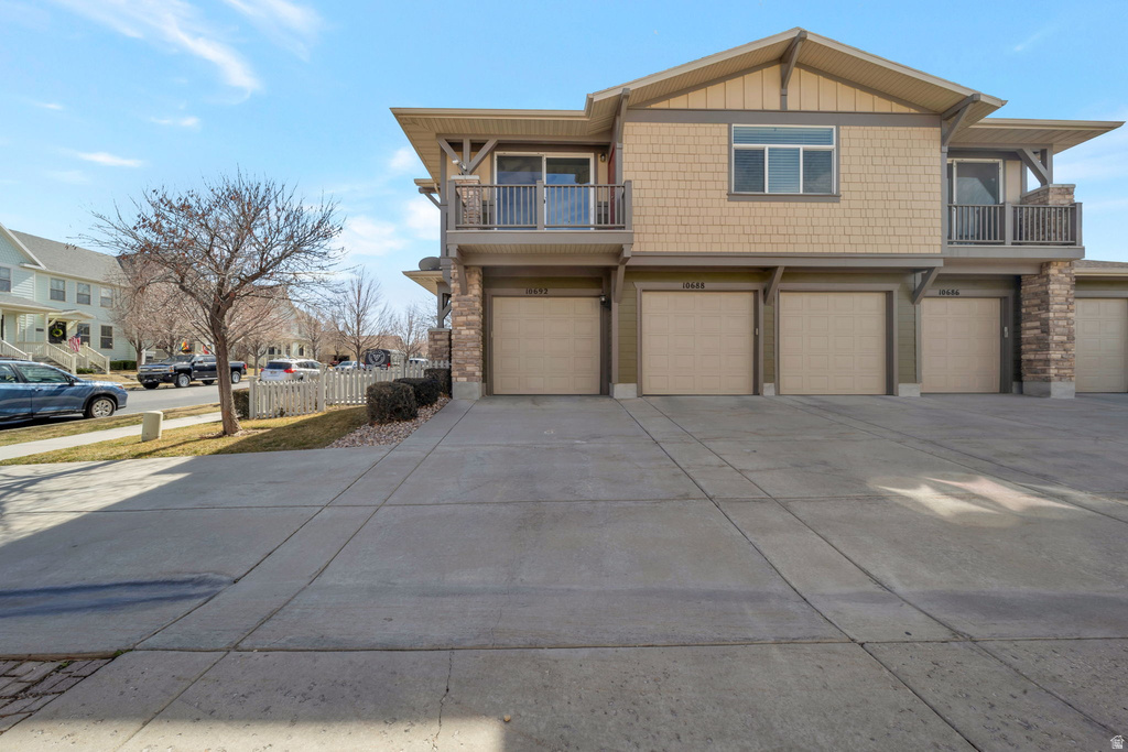 10692 S TOPVIEW RD South Jordan, UT 84009