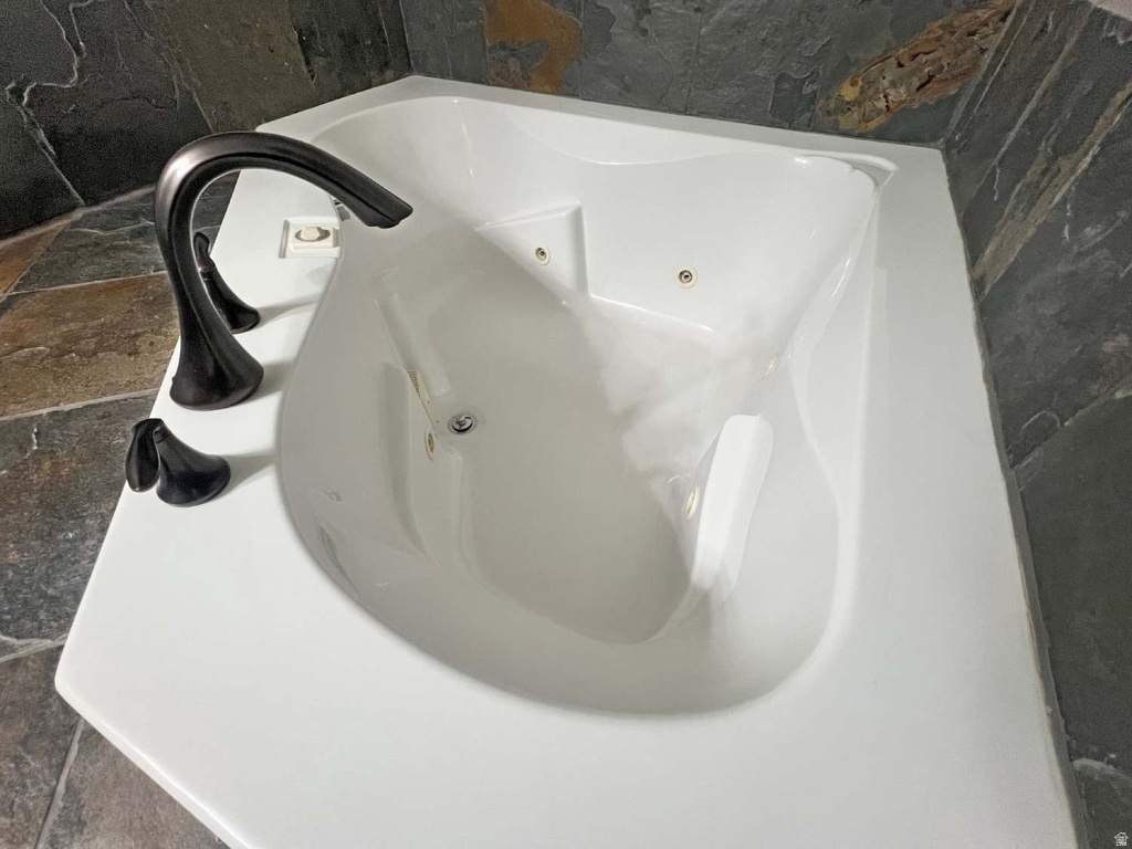 23 E MANILLA CIR Draper, UT 84020