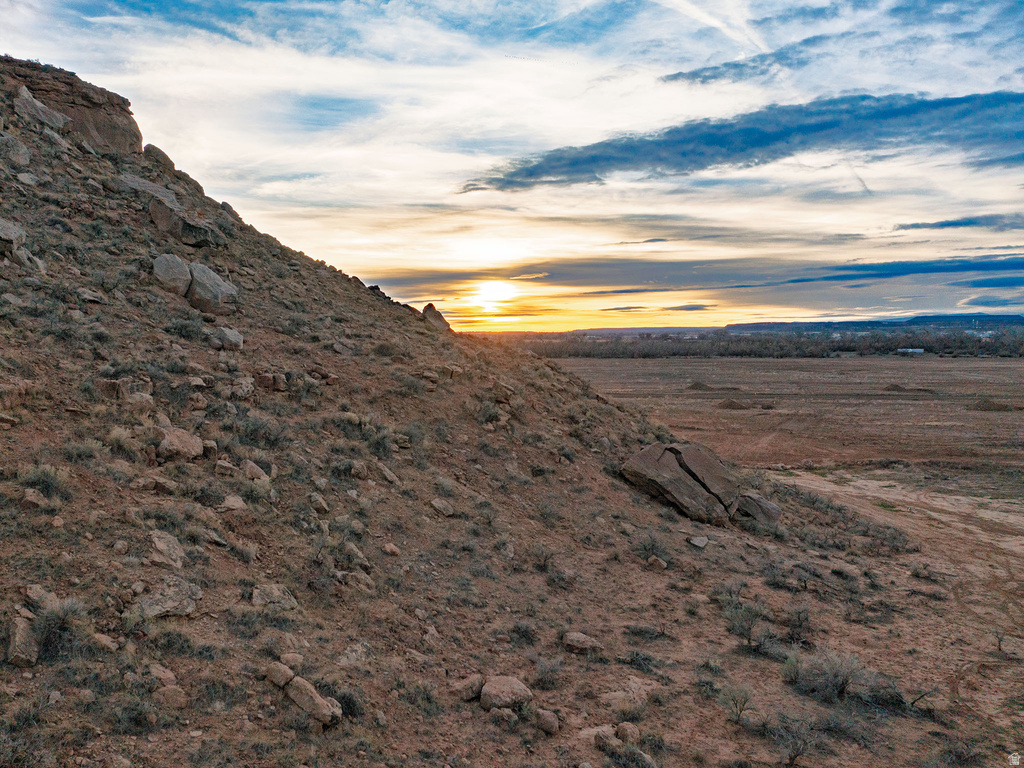 2220 S 560 W Roosevelt, UT 84066