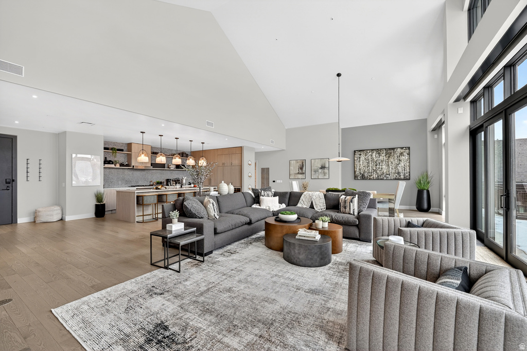 1702 W GLENCOE WAY #8038 Deer Valley, UT 84060