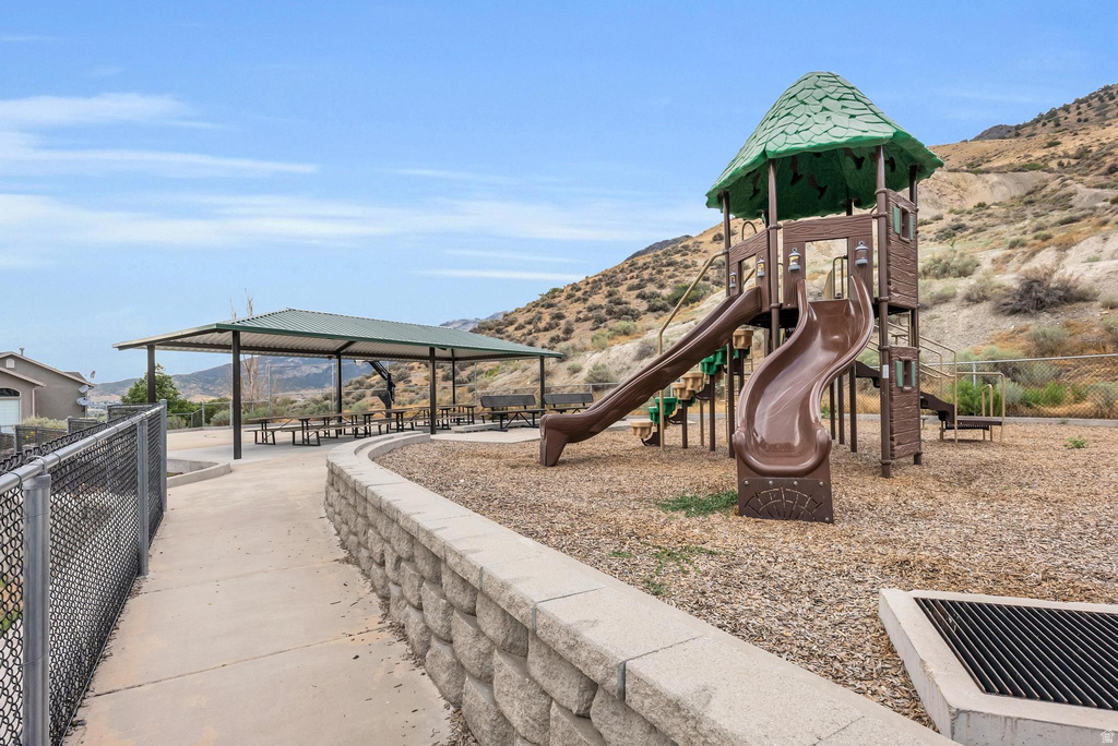 10432 N SAGE VISTA LN Cedar Hills, UT 84062