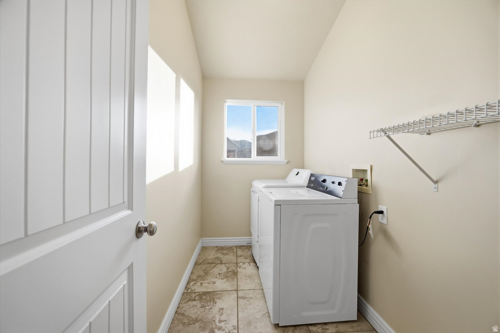 1301 S ALPINE DR. Saratoga Springs, UT 84045