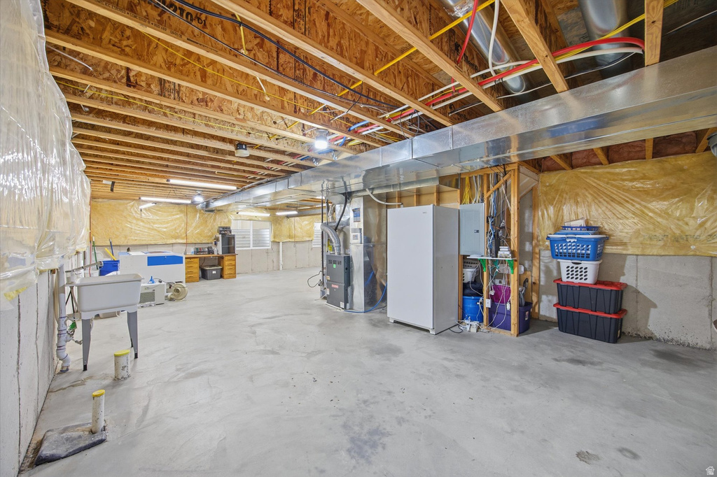 1301 S ALPINE DR. Saratoga Springs, UT 84045