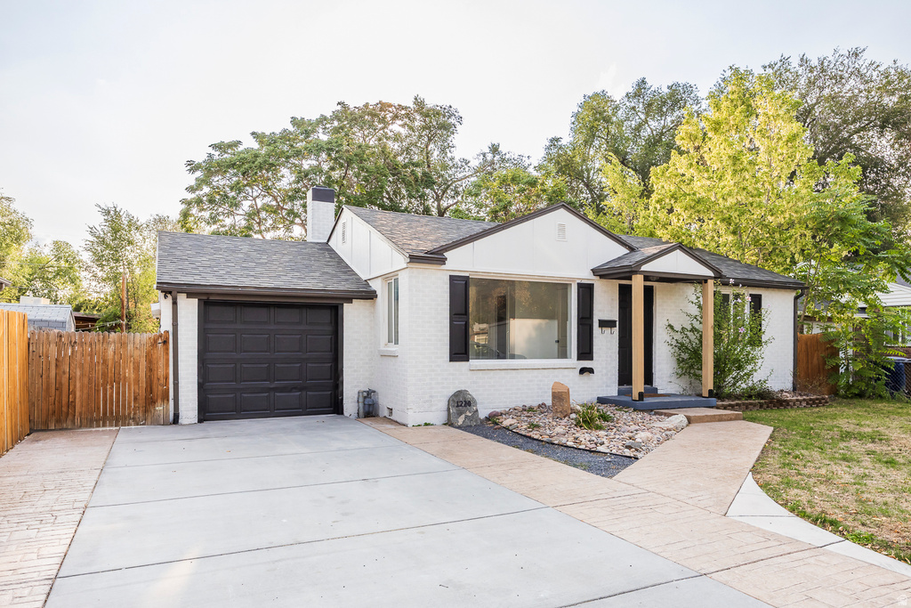 1220 S REDWOOD DR Salt Lake City, UT 84104