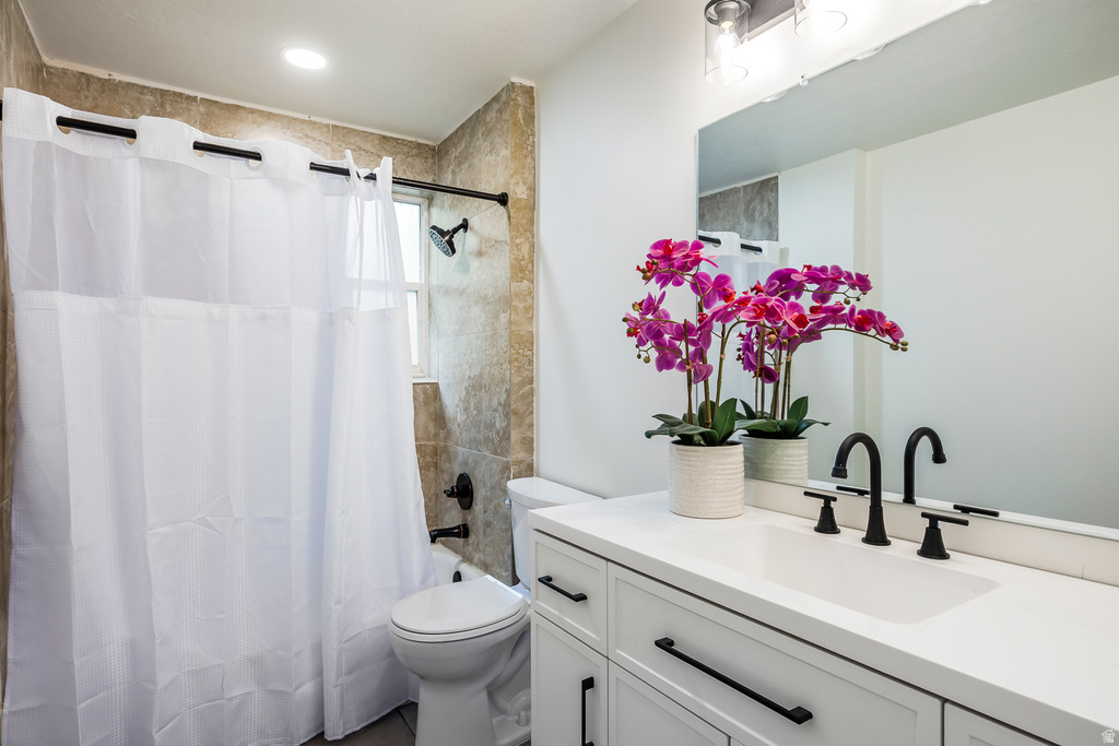 1220 S REDWOOD DR Salt Lake City, UT 84104