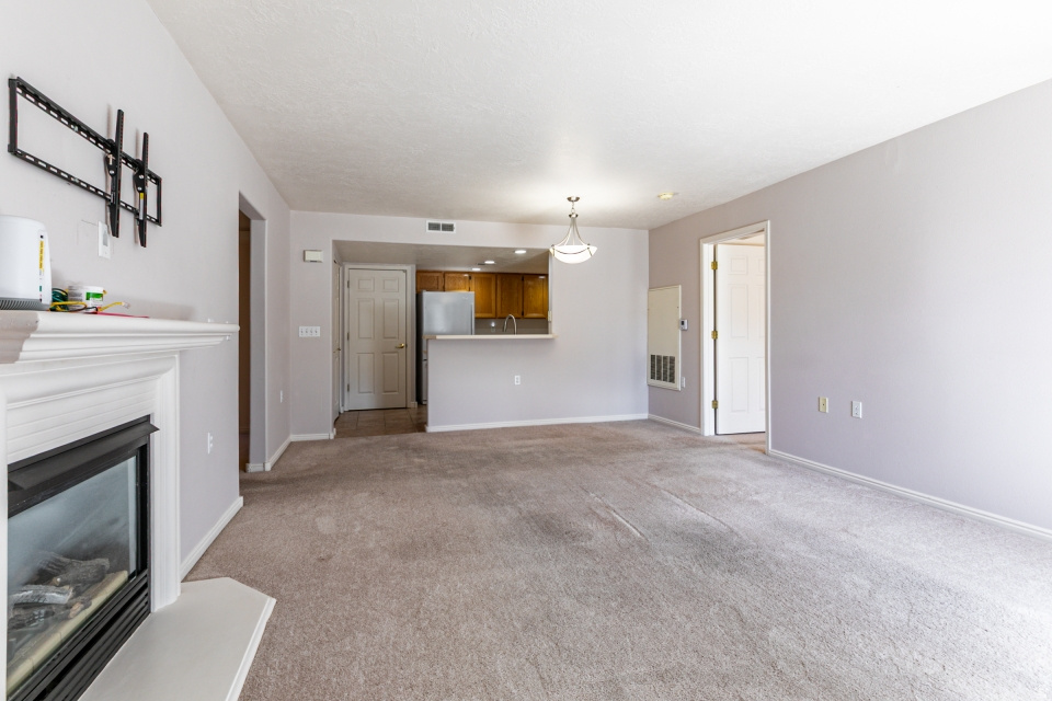 490 E 700 S #D43 Clearfield, UT 84015
