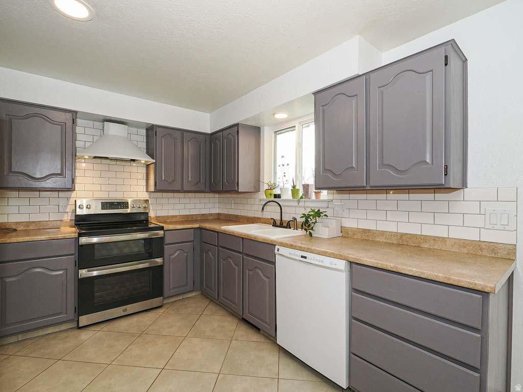 3673 W DECATUR CIR West Jordan, UT 84084