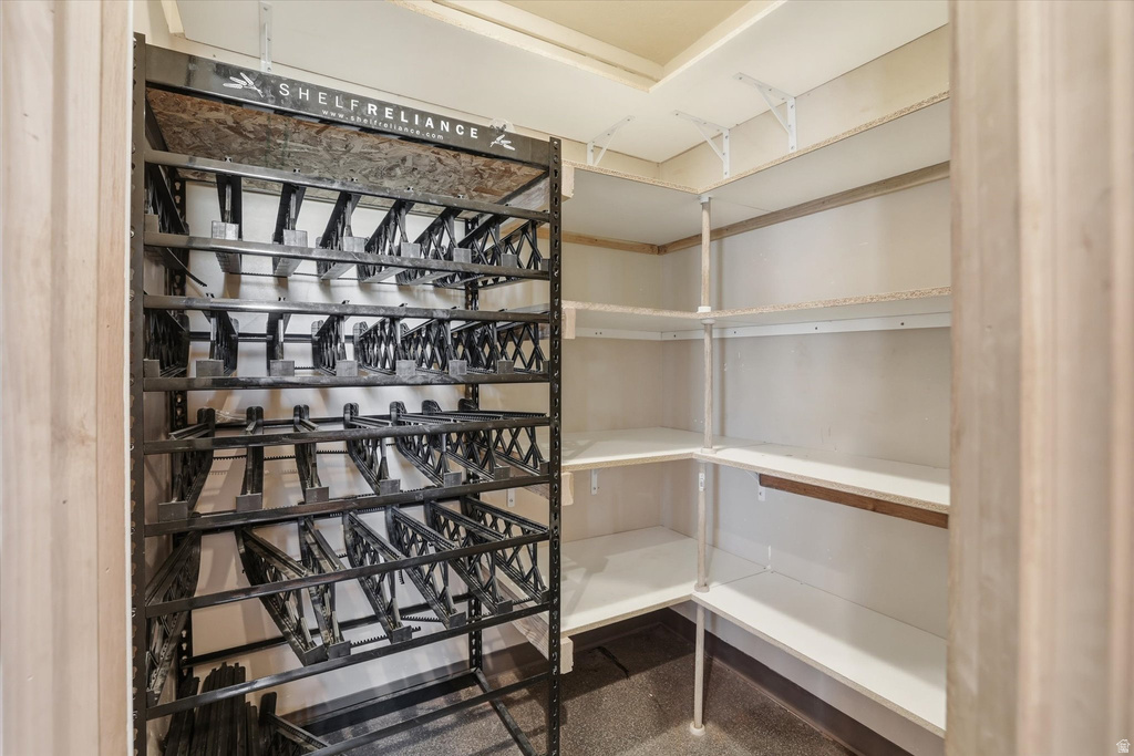 1206 E 2000 S Elba, ID 83342