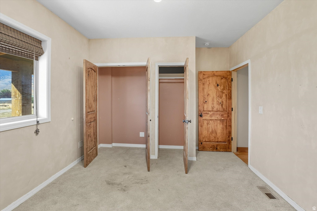 1206 E 2000 S Elba, ID 83342