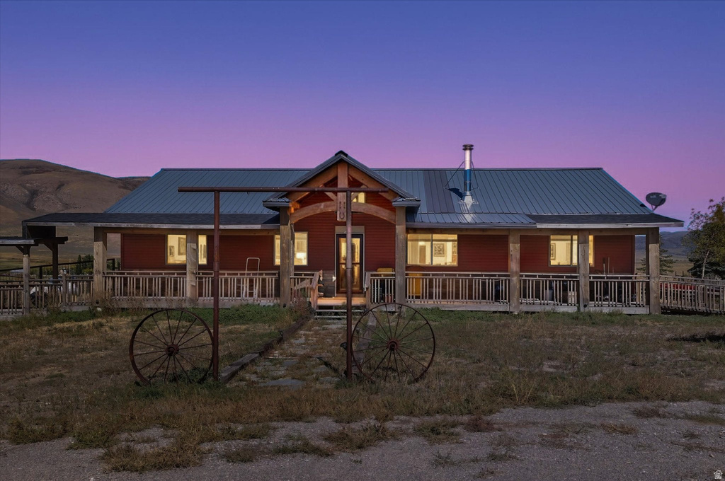 1206 E 2000 S Elba, ID 83342