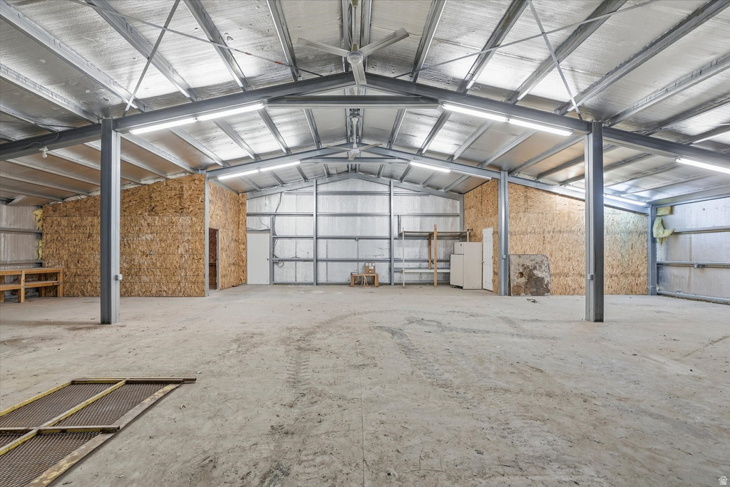 1206 E 2000 S Elba, ID 83342