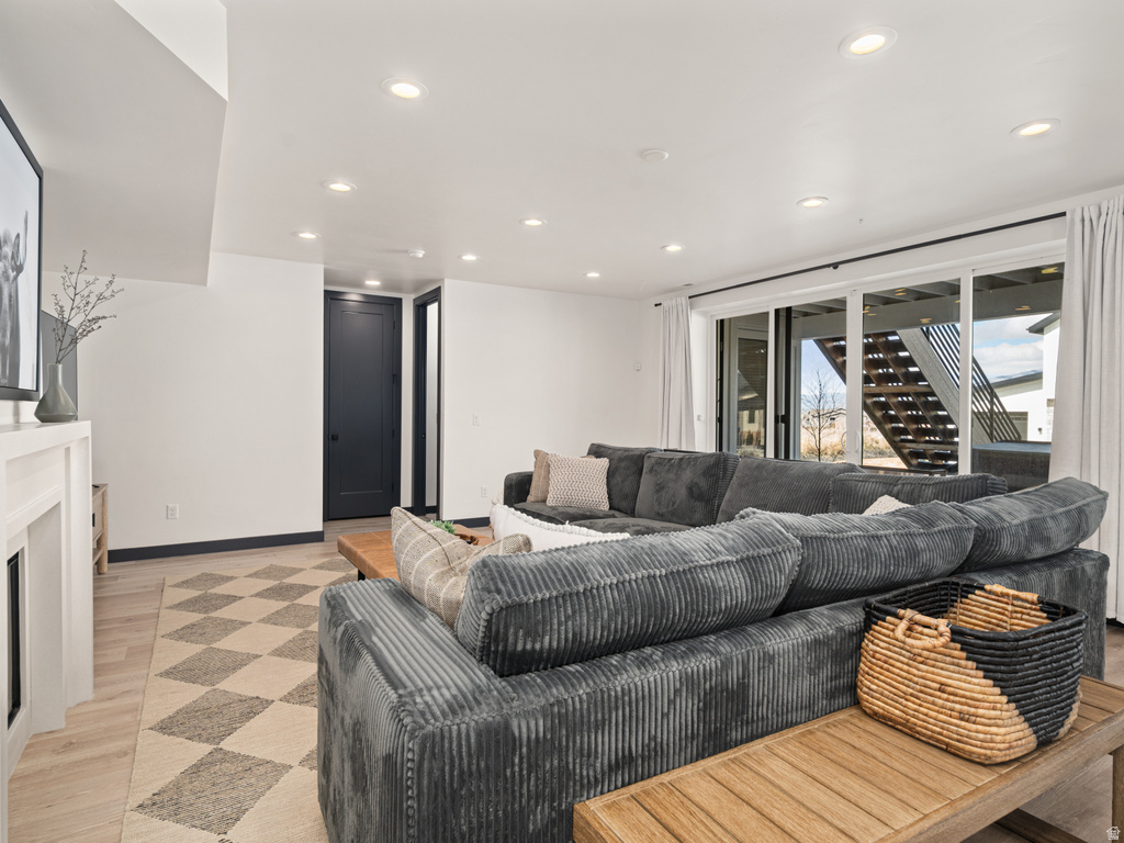 6372 E 950 S #6 Huntsville, UT 84317