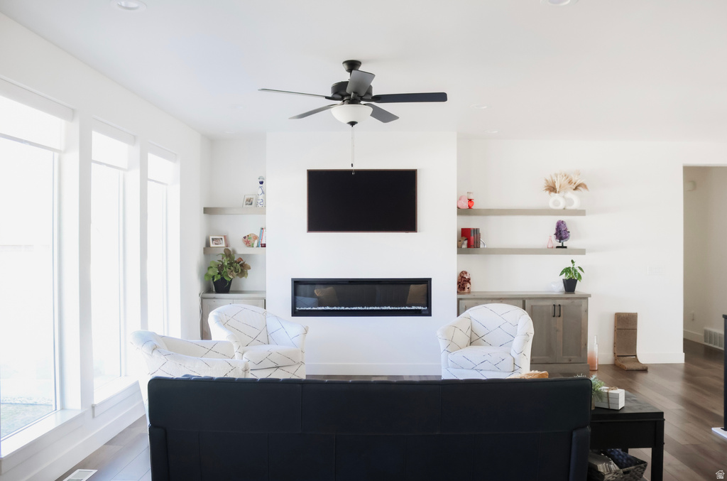 736 W 1330 S Lehi, UT 84043