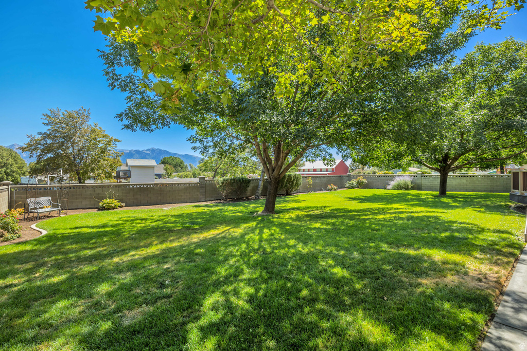 10027 S EDEN RIDGE DR South Jordan, UT 84095