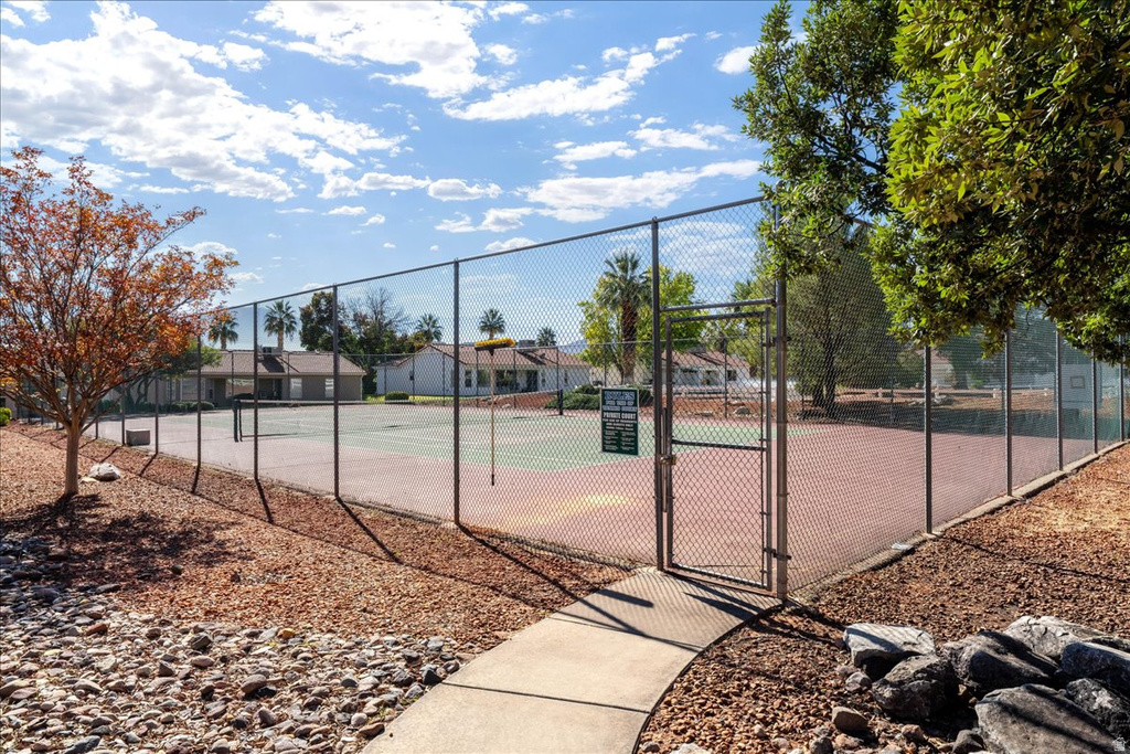 567 S FIESTA DR Ivins, UT 84738