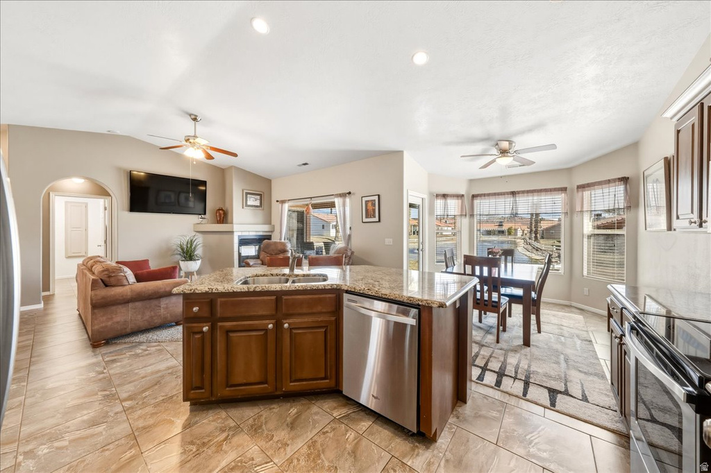 567 S FIESTA DR Ivins, UT 84738