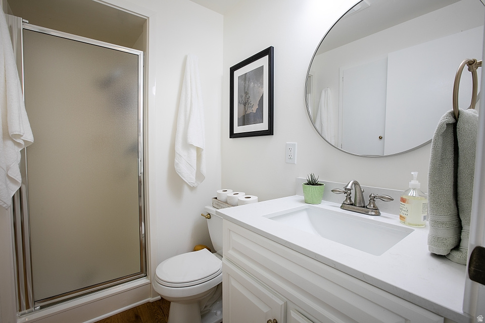 888 THORNFIELD RD Kaysville, UT 84037