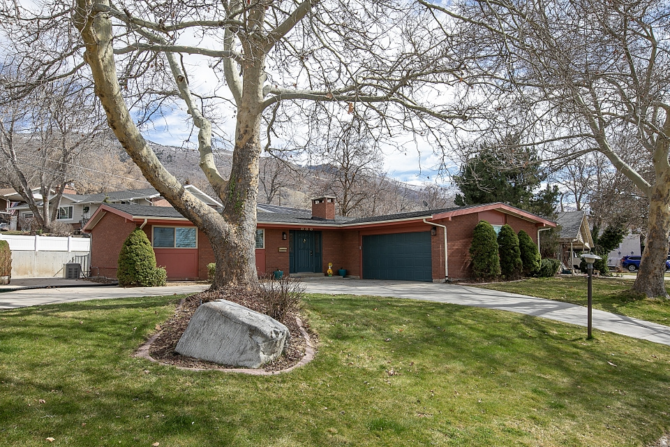 888 THORNFIELD RD Kaysville, UT 84037