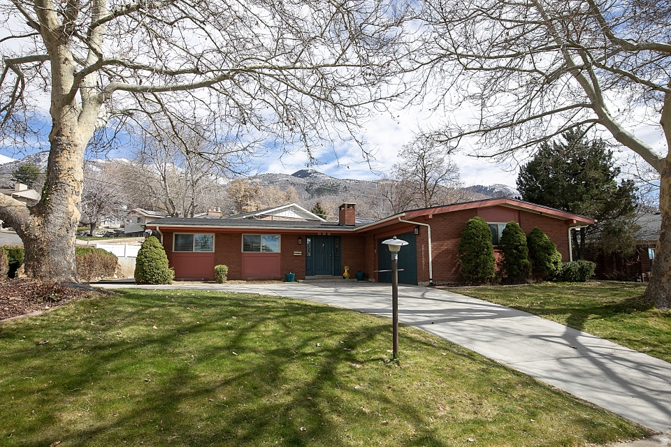 888 THORNFIELD RD Kaysville, UT 84037