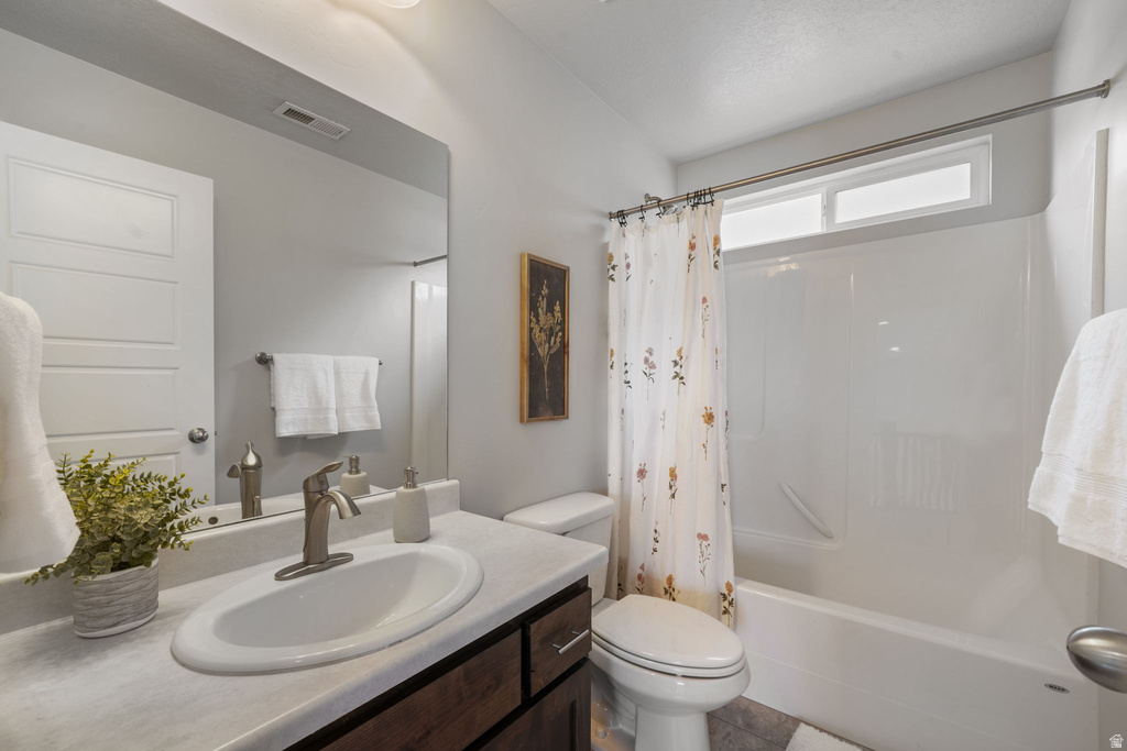 633 E 380 S Lehi, UT 84043