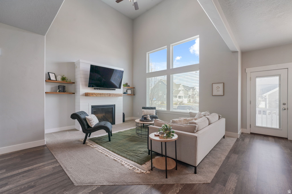 633 E 380 S Lehi, UT 84043