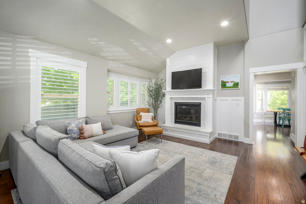 6034 W 11860 N Highland, UT 84003